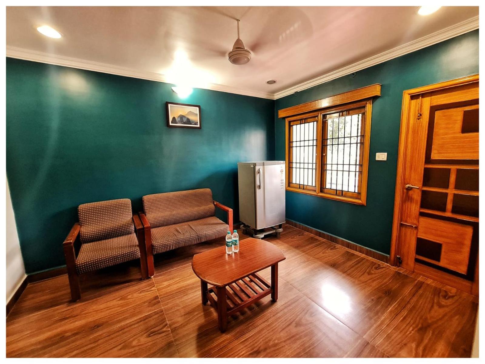 Apartmán Ramana Towers Tiruvannāmalai Exteriér fotografie